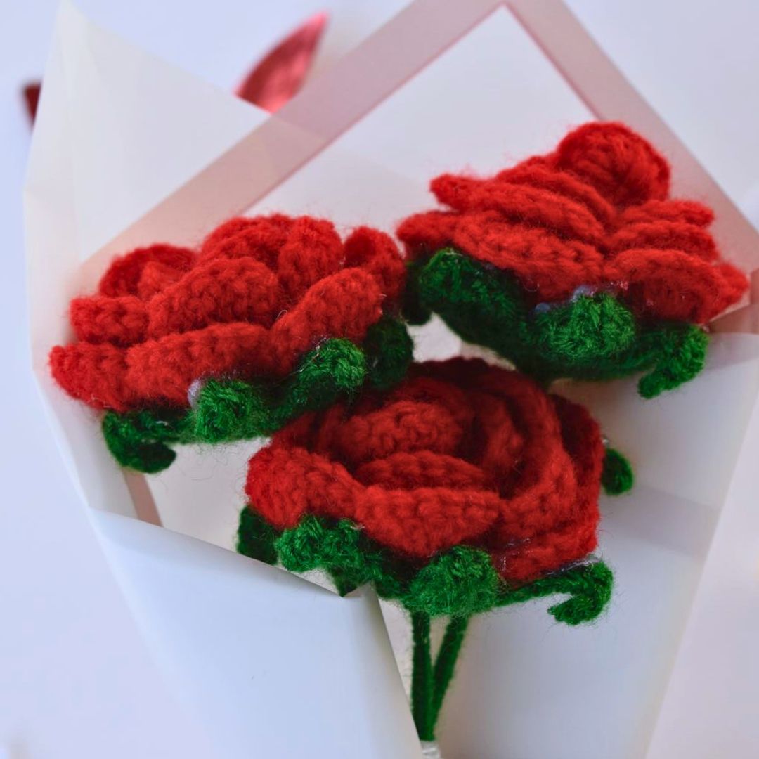 Crochet Rose Bouquet