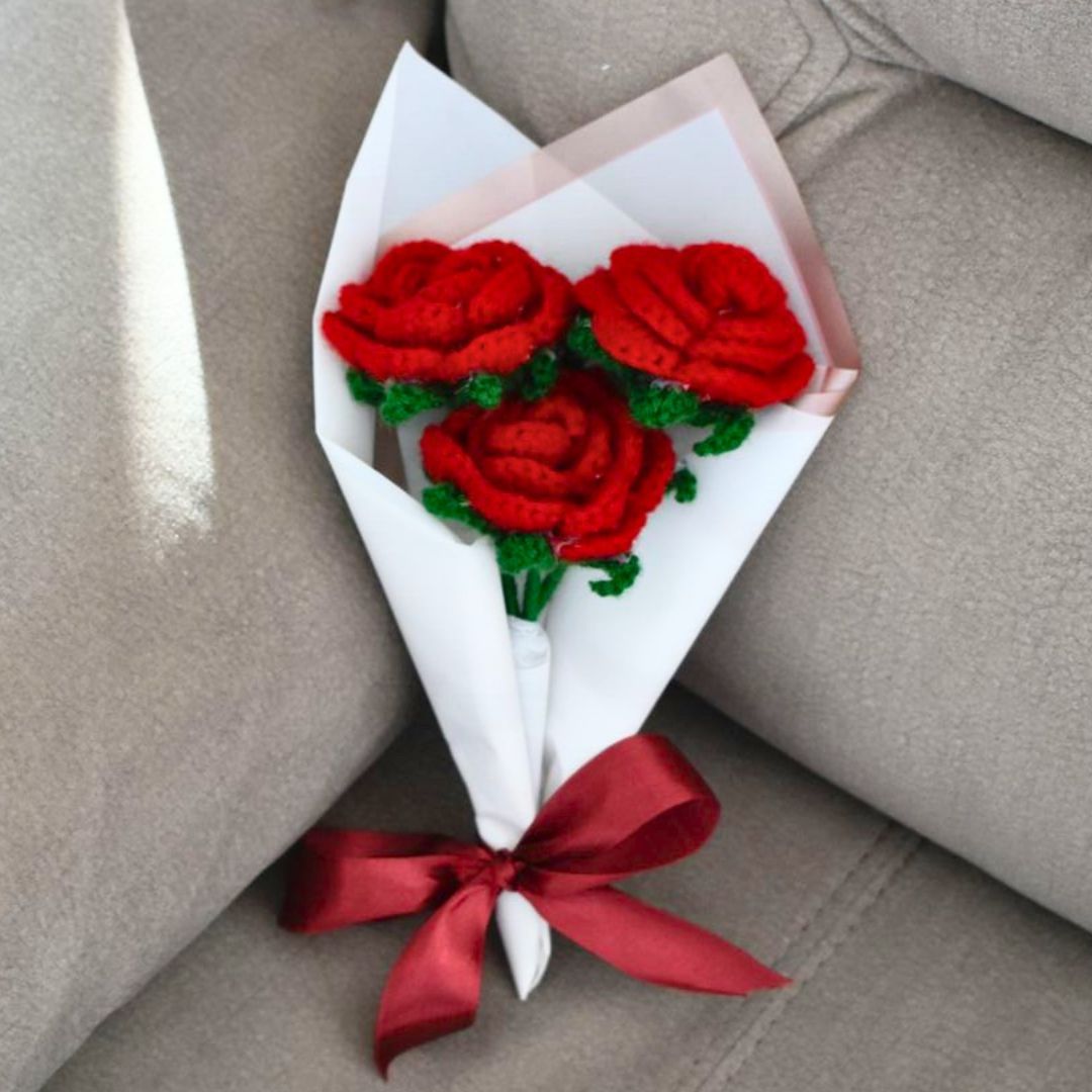 Crochet Rose Bouquet