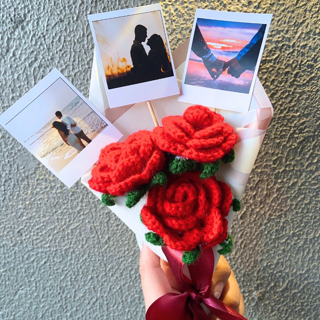 Crochet Rose Bouquet With Polaroids