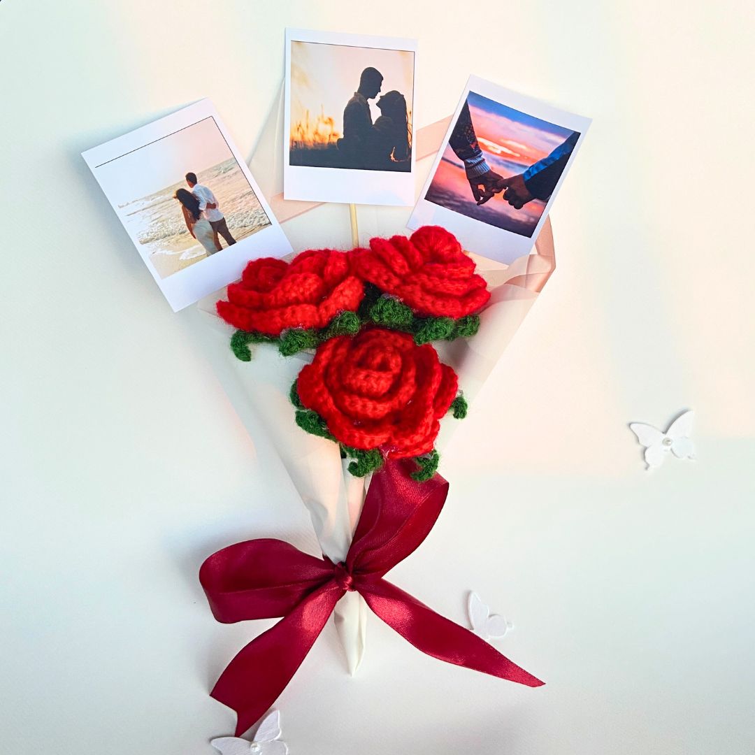 Crochet Rose Bouquet With Polaroids