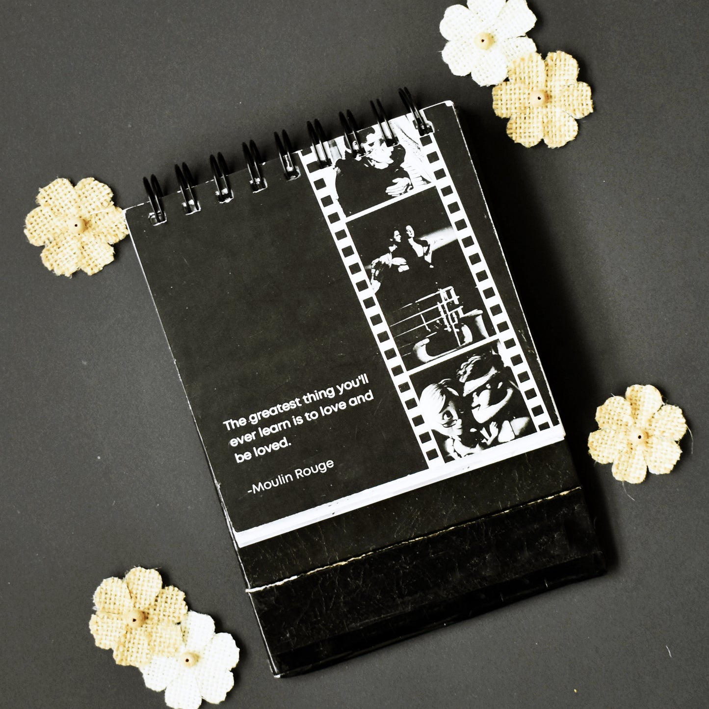 Hollywood Quotes Flip Up