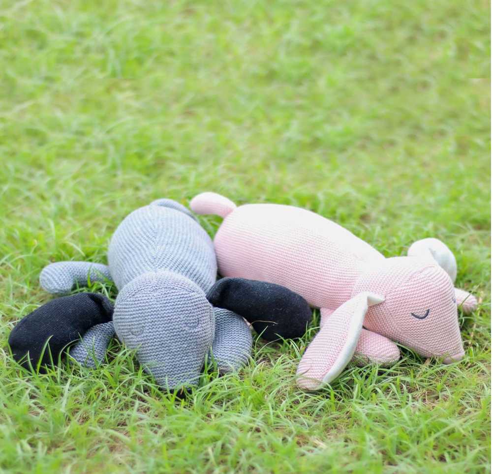 Knitted Sleeping Doggo